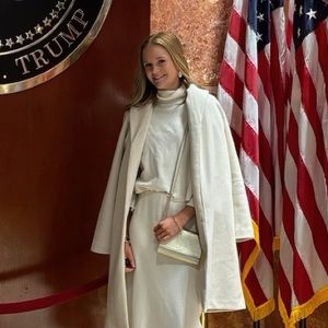 Meet your Posher, Katherine